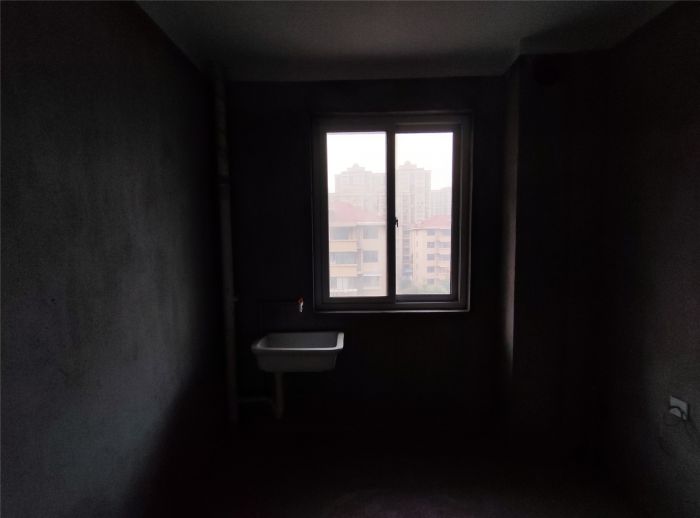 世家花园 3室2厅1卫 120m&sup2;