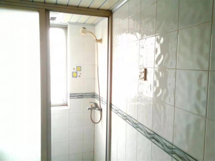 易家桥新村 2室1厅1卫 60m&sup2;