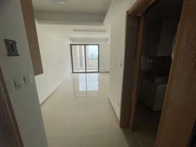 绿地新里城 3室2厅1卫 98m&sup2;