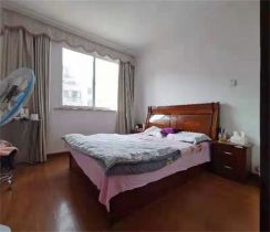 长新花苑 1室1厅1卫 72m²