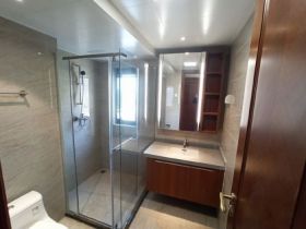 恒大悦珑湾 3室2厅2卫 125m&sup2;