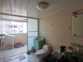 天都花苑 3室2厅1卫 103m&sup2;
