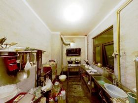 华强城 3室2厅1卫 120m&sup2;