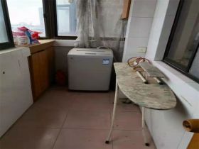 华能大厦 3室1厅1卫 82m&sup2;