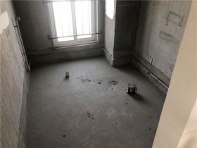 军山花园 4室2厅2卫 200.00m&sup2;