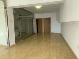 中南世纪城 3室1厅1卫 109m²