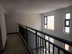 春风南岸西园 5室2厅4卫 204m&sup2;