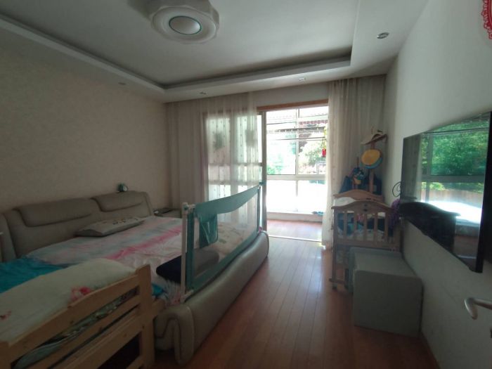 军山花园 2室2厅1卫 102.00m&sup2;