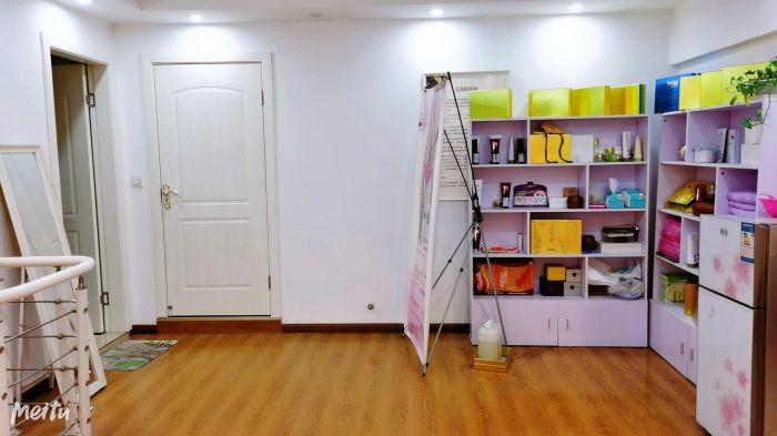人民东路699号京扬数码城 2室2厅2卫 170m&sup2;