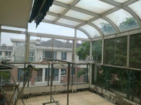 凤凰莱茵苑 4室2厅2卫 247m&sup2;