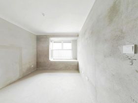 丽景湾 2室2厅1卫 75m&sup2;