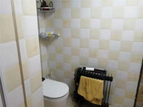 华强城 2室2厅1卫 86.8m&sup2;