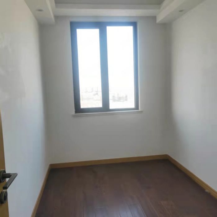 中南世纪花城三期 4室2厅2卫 146.00m&sup2;