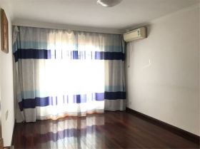 天都花苑 5室2厅2卫 128m&sup2;