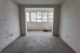 五山公寓 4室2厅2卫 122m&sup2;