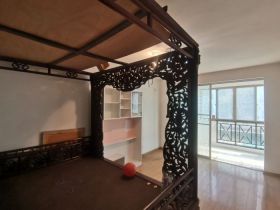 天都花苑 2室1厅1卫 92m&sup2;