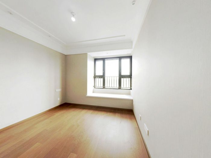绿城沁园 4室2厅2卫 178m&sup2;