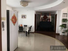 宏丰苑 3室2厅2卫 144.05m&sup2;