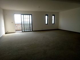 南通壹城水清木华 4室2厅2卫 240m&sup2;