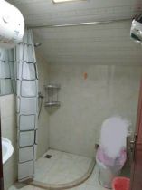 新港花苑 4室2厅2卫 99.99m&sup2;
