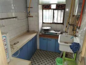 易家桥新村 3室1厅1卫 67m&sup2;