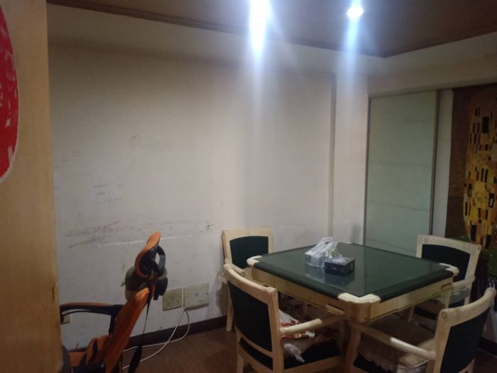 金恒家园 5室2厅1卫 201m&sup2;