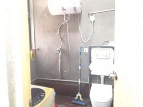 万濠世家 2室1厅1卫 75.00m&sup2;