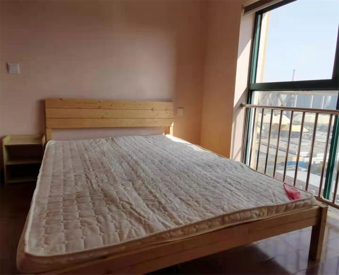 奥特莱斯 2室1厅1卫 86m&sup2;