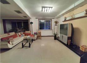 学田苑 3室2厅1卫 190m&sup2;