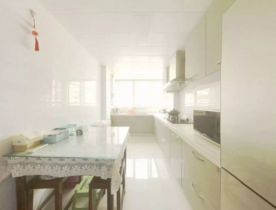 文峰花苑 3室2厅2卫 131.67m&sup2;