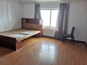 五山公寓 4室2厅2卫 200m&sup2;
