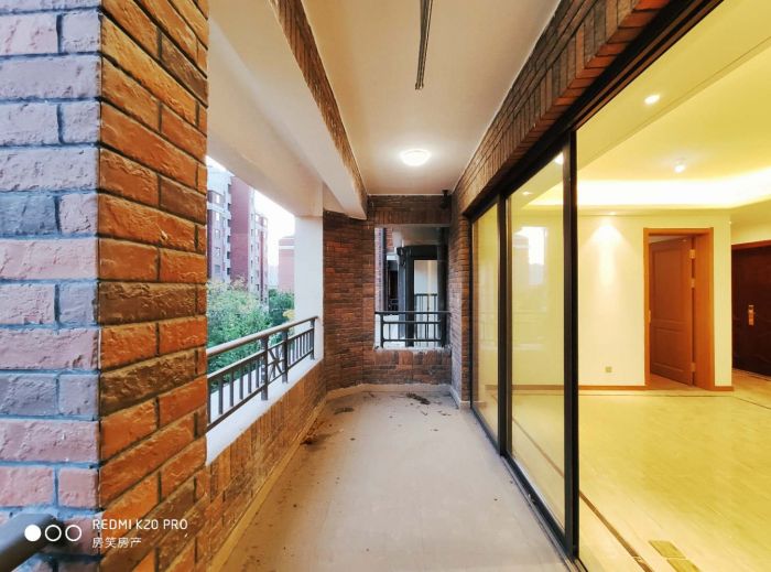 佳期漫 3室2厅2卫 144.01m&sup2;