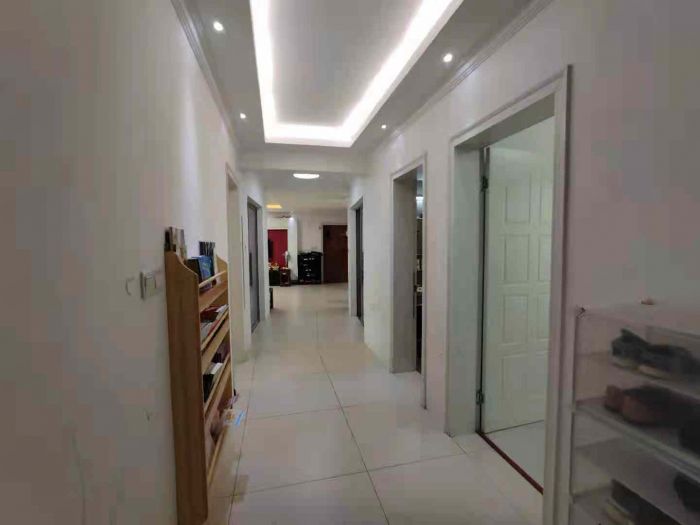 优山美地花园南区 4室2厅2卫 168.00m&sup2;