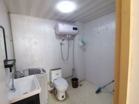 景河苑 5室厅1卫 145m&sup2;