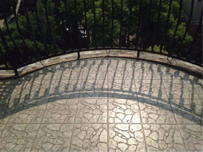 朝晖花园 3室2厅2卫 130m&sup2;