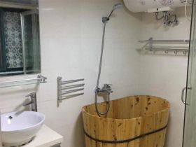 奥特莱斯 2室2厅1卫 106m&sup2;