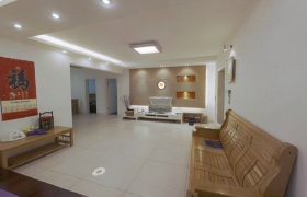 怡安花苑 4室2厅2卫 204m&sup2;