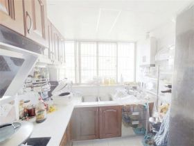 天都花苑 3室2厅1卫 105m&sup2;