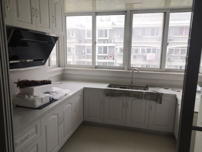春晖花园 3室2厅1卫 135m&sup2;