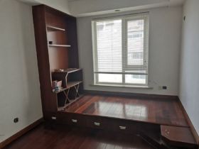 江海名苑南区 3室2厅2卫 154m&sup2;