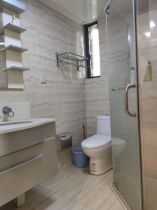万通城 3室2厅2卫 135m&sup2;