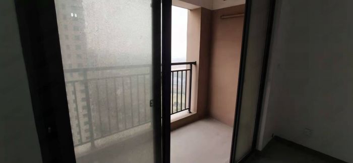 江景国际家园 3室2厅2卫 146m&sup2;