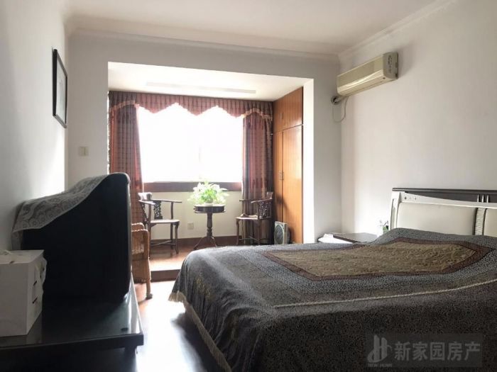 宏丰苑 3室2厅2卫 144.05m&sup2;