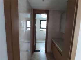 林肯公园 3室2厅2卫 114m&sup2;