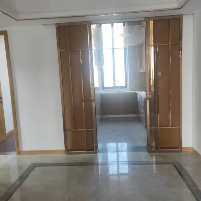 中南世纪花城三期 4室2厅2卫 146.00m&sup2;