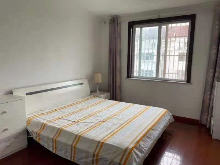 金辉花园 3室2厅2卫 158m&sup2;
