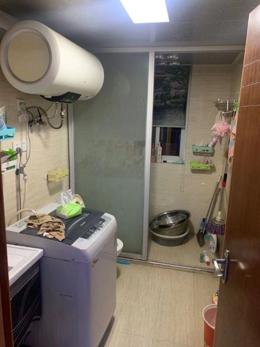 怡园新苑 3室2厅1卫 124.5m&sup2;