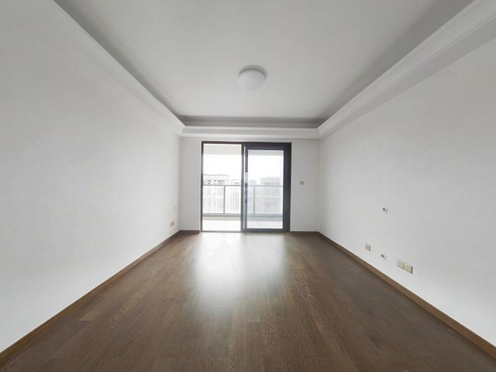 雍华府 3室2厅2卫 114.28m&sup2;