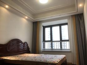 中南世纪花城三期 3室2厅1卫 106m&sup2;