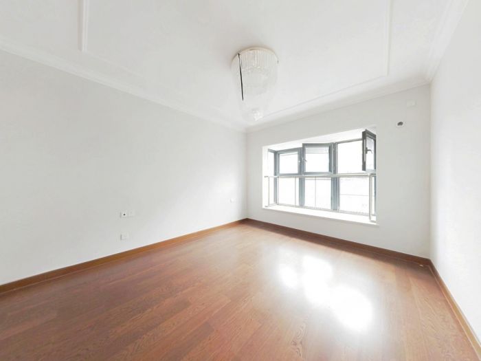 恒大御澜庭 3室2厅2卫 138m&sup2;
